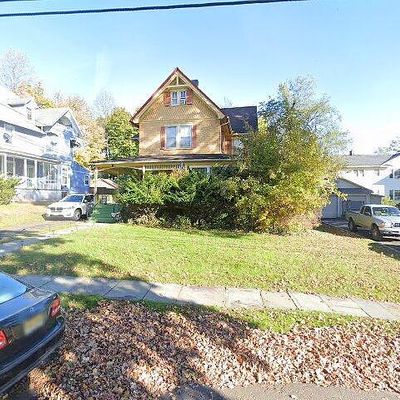 73 Rockview Ave, North Plainfield, NJ 07060