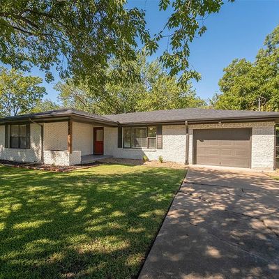 730 S Andrews Ave, Sherman, TX 75090