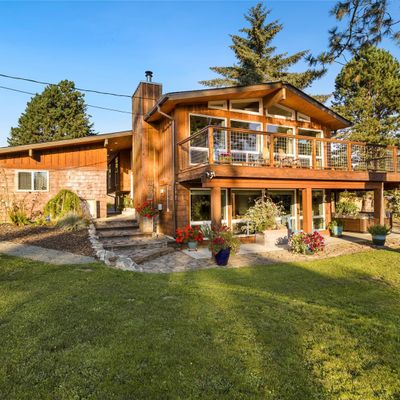 734 Shore Rd, Port Angeles, WA 98362