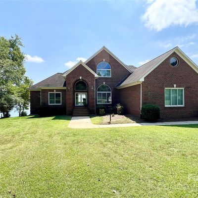 7866 Pine Cove Ln, Denver, NC 28037