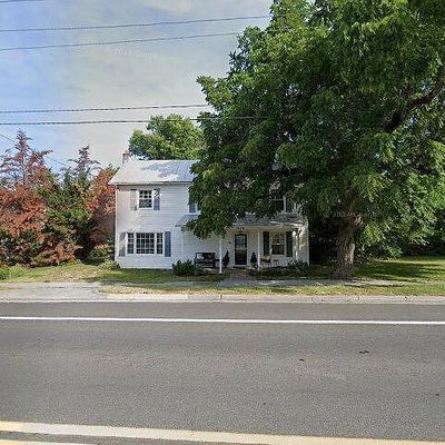 7979 Main St, Middletown, VA 22645