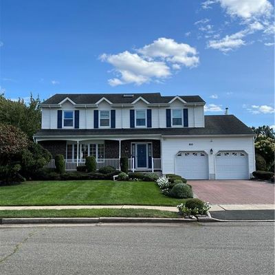 800 Lorraine Ave, South Plainfield, NJ 07080