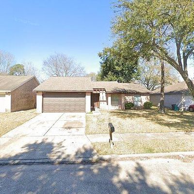 8018 Sweetgum Trace Dr, Houston, TX 77040