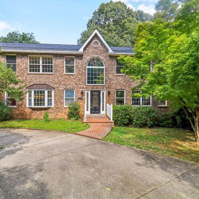 6532 Spring Valley Dr, Alexandria, VA 22312