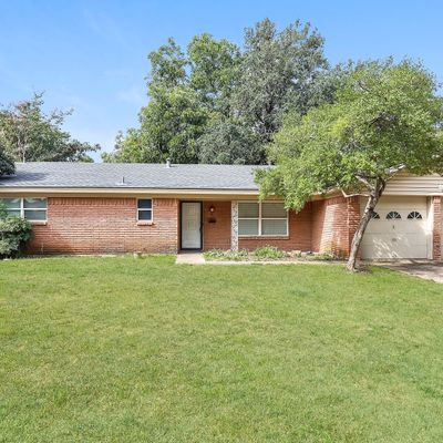 6909 Valhalla Rd, Fort Worth, TX 76116