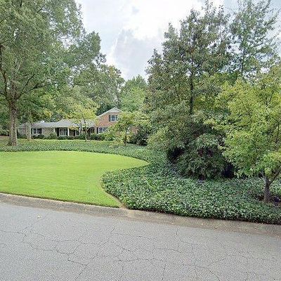 696 Fair Oaks Mnr, Atlanta, GA 30327