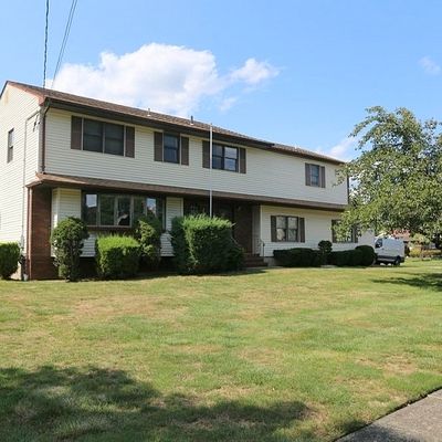 7 Martin Pl, Fairfield, NJ 07004