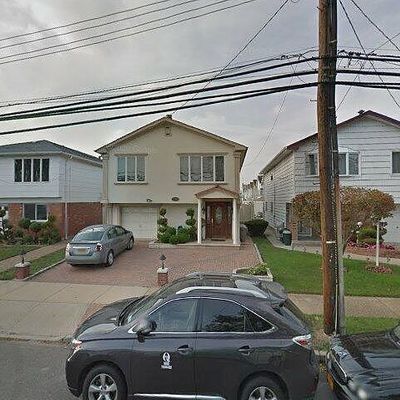 8911 164 Th Ave, Howard Beach, NY 11414