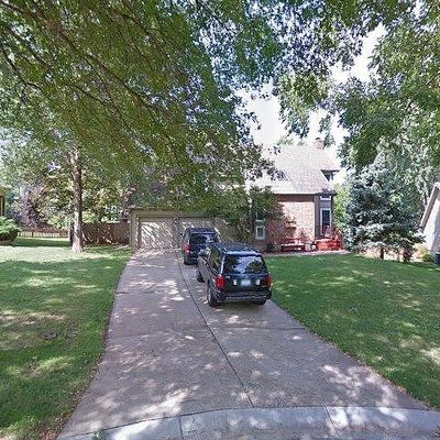 8942 Woodstone St, Lenexa, KS 66219