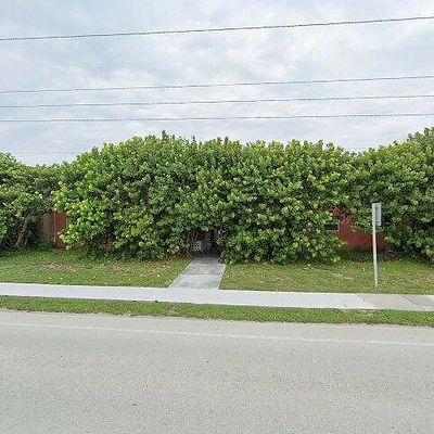 900 S Miramar Ave, Indialantic, FL 32903