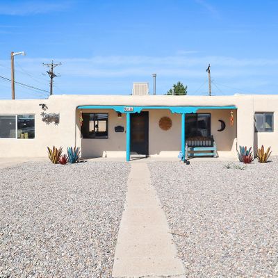 901 Cagua Dr Ne, Albuquerque, NM 87108