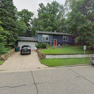 904 11 Th St, Hudson, WI 54016