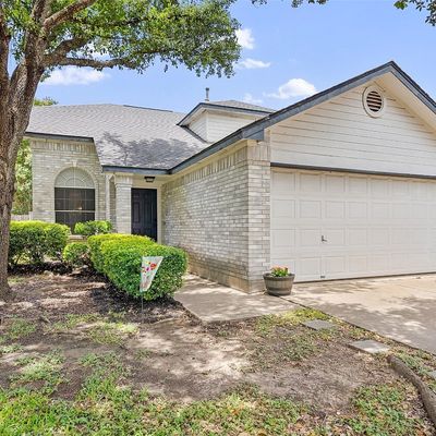 907 House Creek Dr, Leander, TX 78641