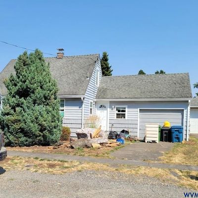 922 N 5 Th Ave, Stayton, OR 97383