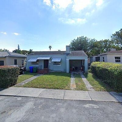 944 Nw 47 Th St, Miami, FL 33127