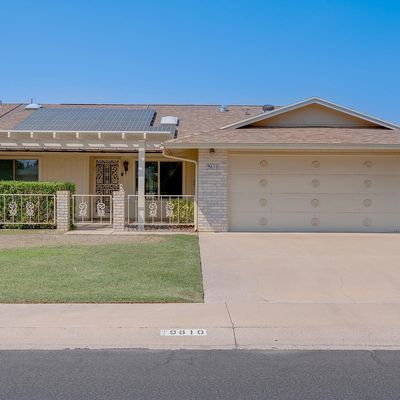 9810 W Oak Ridge Dr, Sun City, AZ 85351