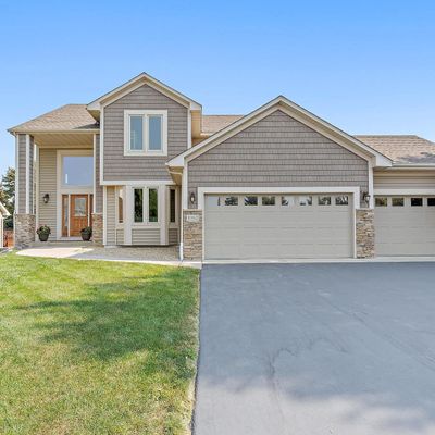 8162 Shenandoah Ln N, Maple Grove, MN 55311