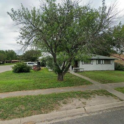 829 S 19 Th St, Kingsville, TX 78363