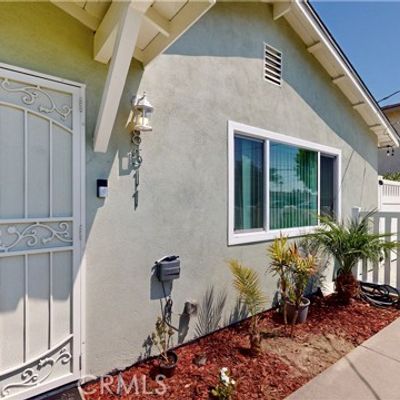 8511 Rose St, Bellflower, CA 90706