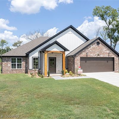 8537 Broadley Drive, Fort Smith, AR 72916