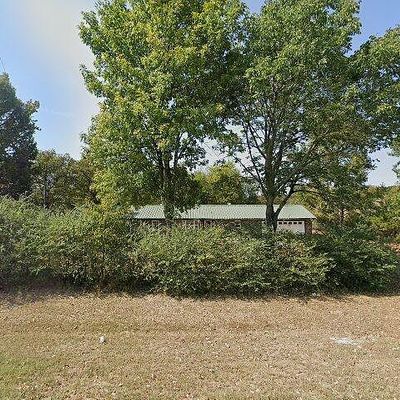 10085 Highway 359, London, AR 72847