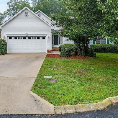 101 Castlegate Ct, Simpsonville, SC 29681