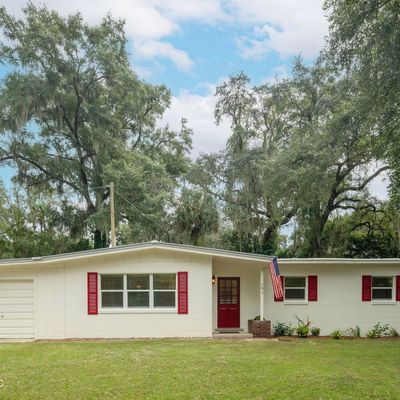 101 Silver Lake Ter, Palatka, FL 32177