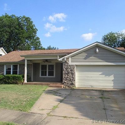 10108 E 28 Th St, Tulsa, OK 74129