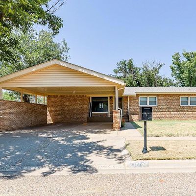 1012 12 Th St, Abernathy, TX 79311