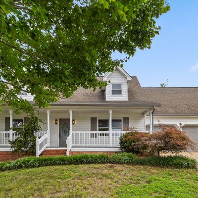 10127 Rolling Wind Dr, Soddy Daisy, TN 37379