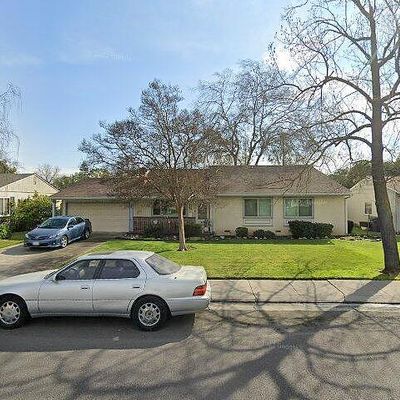 102 W Longview Ave, Stockton, CA 95207