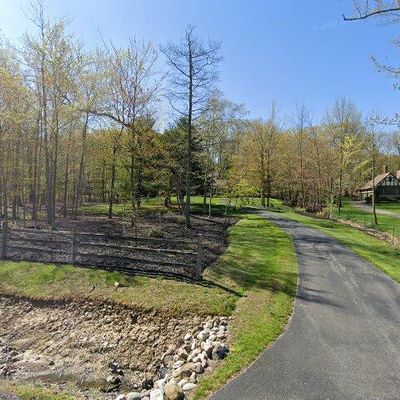 10260 Pinecrest Rd, Concord Township, OH 44077