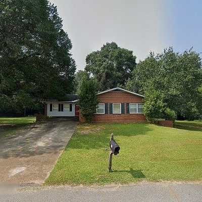 103 Register St, Montezuma, GA 31063