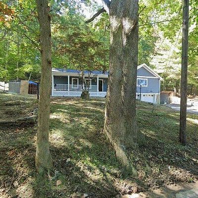 105 Brick Top Rd, Windham, CT 06280