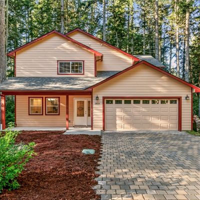 10514 Madrona Dr, Anderson Island, WA 98303