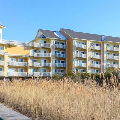 106 83rd St #404, Ocean City, MD 21842