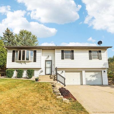 106 Agnes Cir, Barneveld, WI 53507