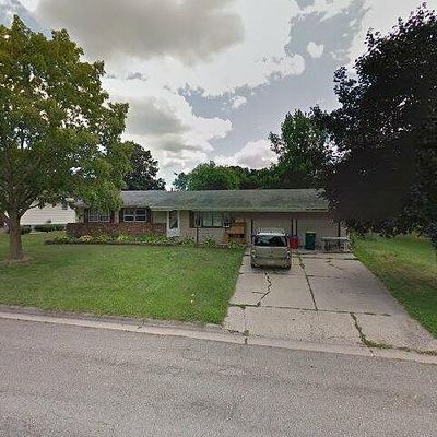 107 E Hubert St, Edgerton, WI 53534