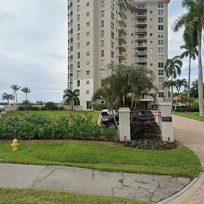 10701 Gulf Shore Dr #1202, Naples, FL 34108