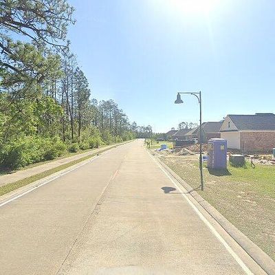 Pelican Dr, Westlake, LA 70669