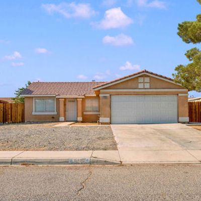 11492 Star St, Adelanto, CA 92301