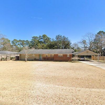 115 Howard Heights Rd, Poplarville, MS 39470