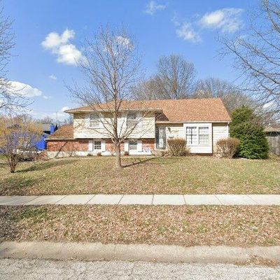 115 Redbud Ln, Belton, MO 64012