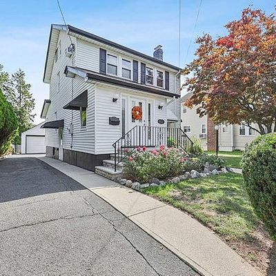 1157 Katherine St, Teaneck, NJ 07666