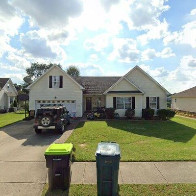 1162 Snoopy Dr, Clarksville, TN 37040