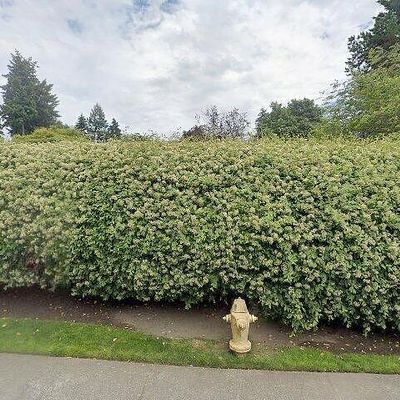 11640 100 Th Ave Ne Apt 105, Kirkland, WA 98034