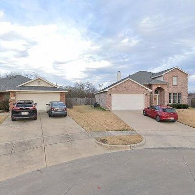 1165 Sopwith Ct, Benbrook, TX 76126