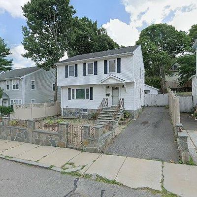 120 Roslindale Ave, Roslindale, MA 02131