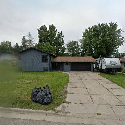 1204 Greenwood St E, Thief River Falls, MN 56701