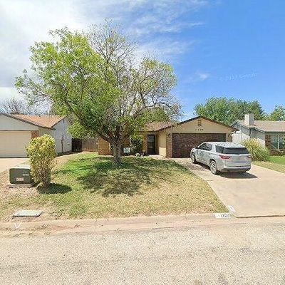 1209 Lester Ln, San Angelo, TX 76903